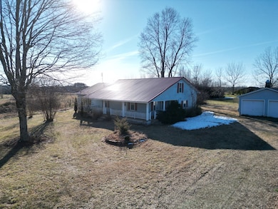 1063 Rabbit Trail Rd, Five Points, TN 38457 - photo 6