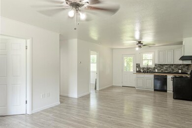 124 W Brule St, Purcell, OK 73080 - photo 3