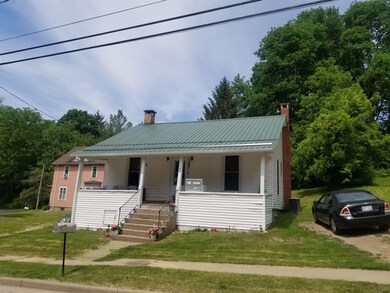146 N Main St, Potosi, WI 53820 - photo 2
