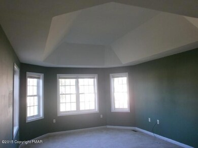 109 Serena Dr, Stroudsburg, PA 18360 - photo 4