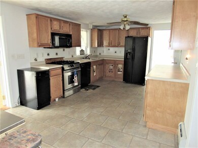 27 Labine St, Nashua, NH 03060 - photo 4