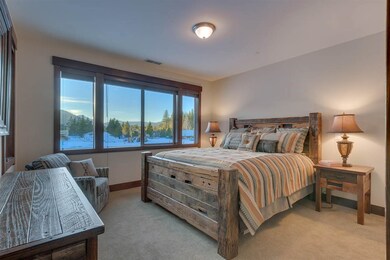 11679 Mcclintock Loop unit 4, Truckee, CA 96161 - photo 6