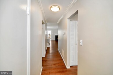 4032 Spring Run Ct unit 6A, Chantilly, VA 20151 - photo 3