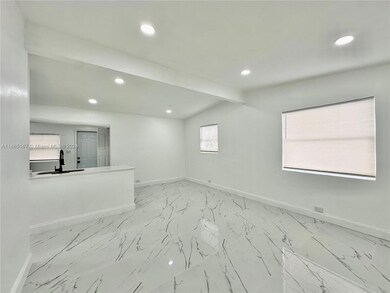 11470 SW 215th St, Miami, FL 33189 - photo 4