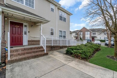 192 Sunshine Dr, Piscataway, NJ 08854 - photo 2