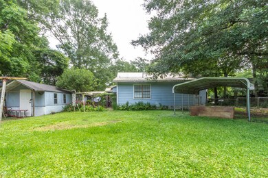 404 8 th Ave-5