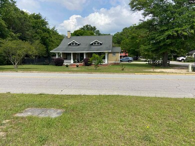 1317 Fair St, Camden, SC 29020 - photo 4