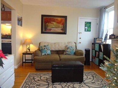 722 E 6th St unit 3L, Boston, MA 02127 - photo 2