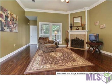 Great Curb Appeal on over 1/4 Acre