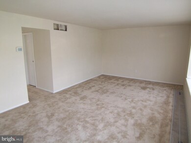 510 Jamestown Ct, Edgewood, MD 21040 - photo 3