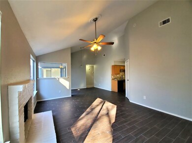 7527 Pepperbrook Dr, Houston, TX 77041 - photo 6