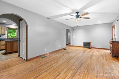 141 Peaceful Valley Dr, Leicester, NC 28748 - photo 7