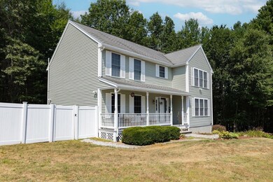 17 Wilshire Ln, Pelham, NH 03076 - photo 2
