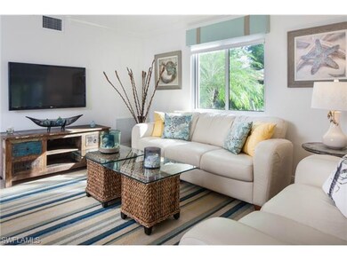960 7th St S unit 101, Naples, FL 34102 - photo 4
