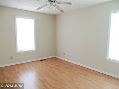 23316 White Elm Ct, California, MD 20619 - photo 2