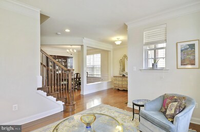 22910 Glacier Lily Dr, Clarksburg, MD 20871 - photo 5