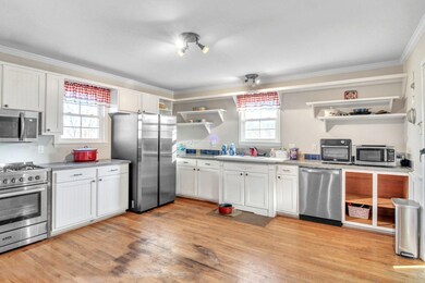 10565_Callands_Rd_Callands_VA_24530_USA-