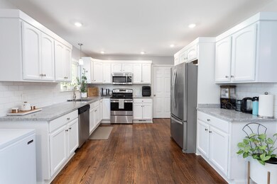 8903 Bay View Dr, Chattanooga, TN 37416 - photo 6