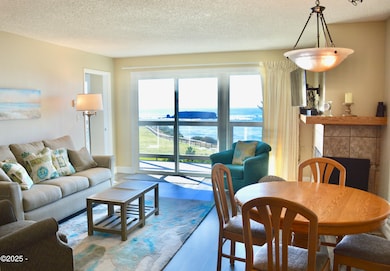 LIving/dining