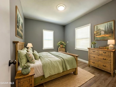 331 W 2nd St, Perris, CA 92570 - photo 5