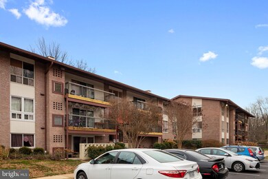 208 Park Terrace Ct SE unit 54, Vienna, VA 22180 - photo 2