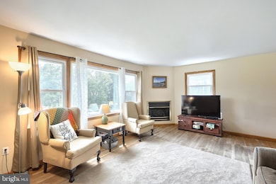 13 Stuart Dr unit 899, East Berlin, PA 17316 - photo 3