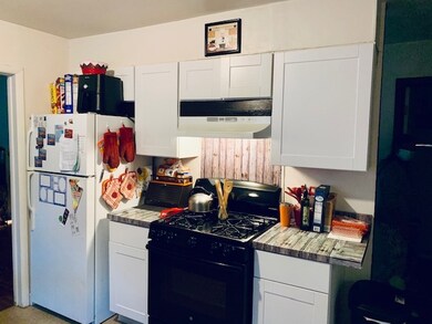 3300 Maple Ln, Hazel Crest, IL 60429 - photo 4