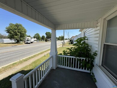 525 E Side Hwy, Waynesboro, VA 22980 - photo 2