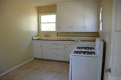 Front Unit Kitchen