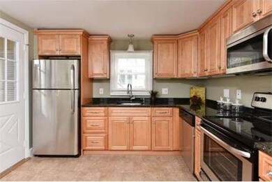 140 Wollaston Ave, Arlington, MA 02476 - photo 6