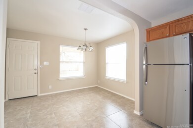 3911 Blue Oak Pass, San Antonio, TX 78223 - photo 4