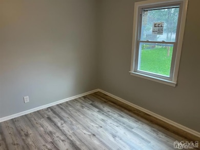173 Loring Ave, Edison, NJ 08817 - photo 6