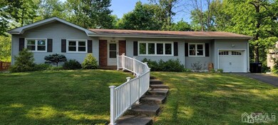 20 Timber Rd, Edison, NJ 08820 - photo 2