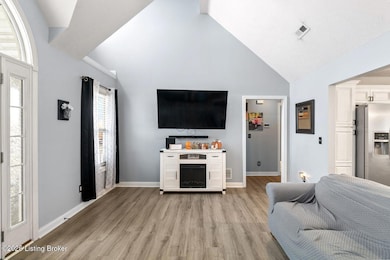 104 Camellia Ave, Bardstown, KY 40004 - photo 6