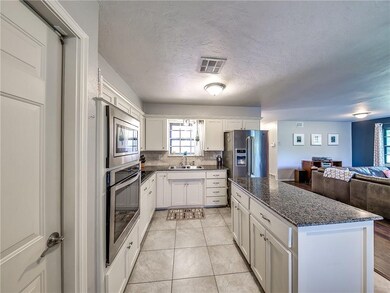 5217 Lombardy Ln, Oklahoma City, OK 73112 - photo 2