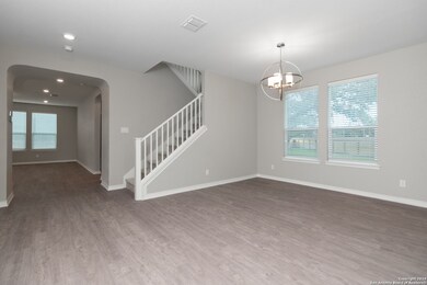 5118 Escudero, San Antonio, TX 78261 - photo 4