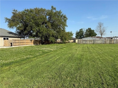 2421 Maureen Ln, Meraux, LA 70075 - photo 3