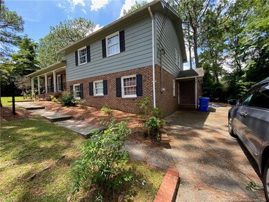 2402 Rolling Hill Rd, Fayetteville, NC 28304 - photo 5