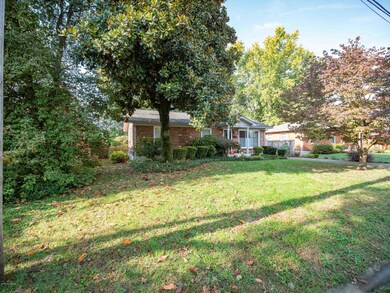 7104 Kena Lane (2 of 8)