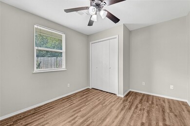 1050 W Garland St unit A & B, Siloam Springs, AR 72761 - photo 7