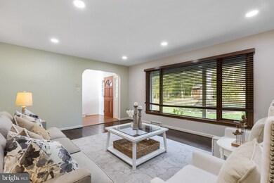 19549 N Snow Hill Manor Rd, Lexington Park, MD 20653 - photo 5