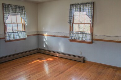 132 Touisset Rd, Warren, RI 02885 - photo 6