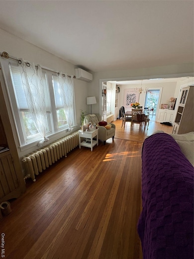 45 Central Pkwy, Huntington, NY 11743 - photo 2