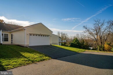 157 W Harmony Dr, Pottstown, PA 19464 - photo 7