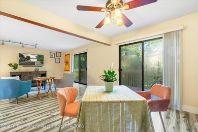 (5) MAIN FLOOR Dining Room