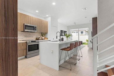 7116 NW 103rd Path, Doral, FL 33178 - photo 6