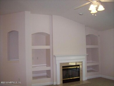 8074 Kilkelly Ln S, Jacksonville, FL 32244 - photo 3