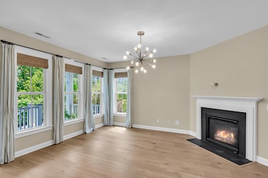 CREM - 327 Megan's Bay Ln-11