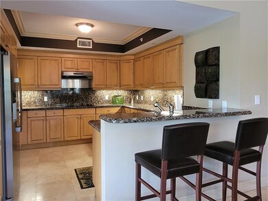 CHEF'S KITCHEN