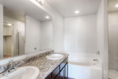 LGI Homes_Cimarron_R_08